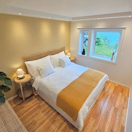 Helgoya Hideaway Slattsven